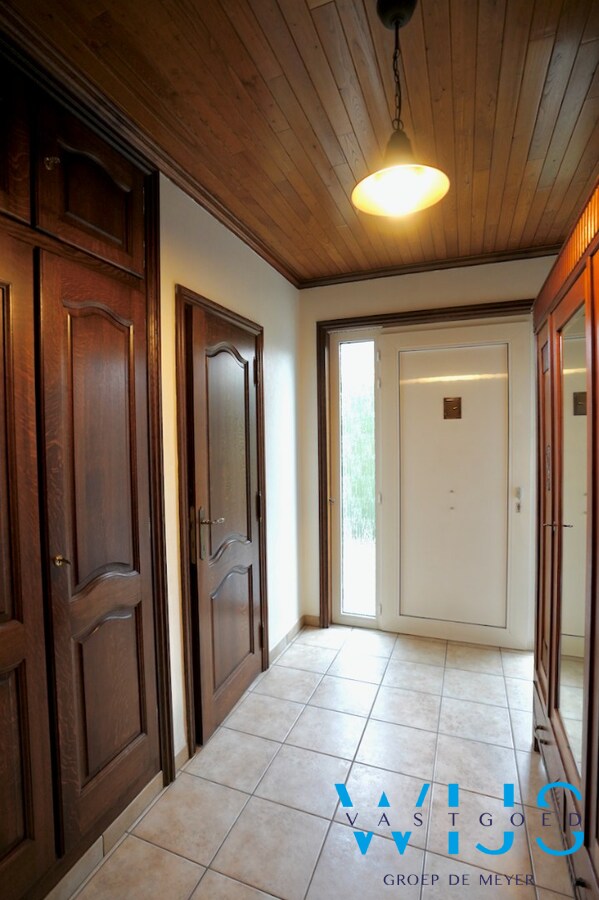 Woonhuis op 817m² te Ertvelde ! 