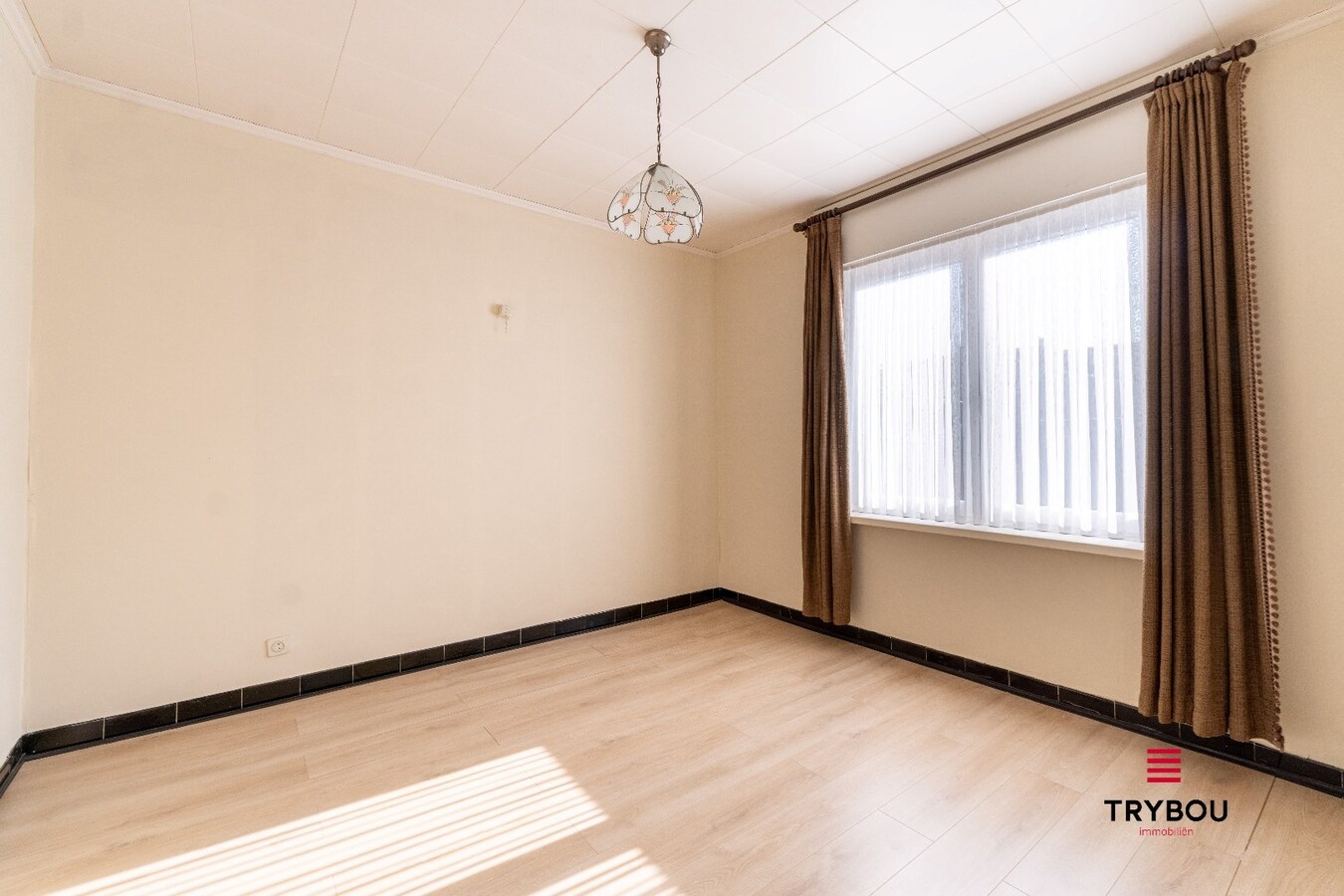 Rustig gelegen, vrijstaande woning op fraai aangelegd perceel van 476m² 