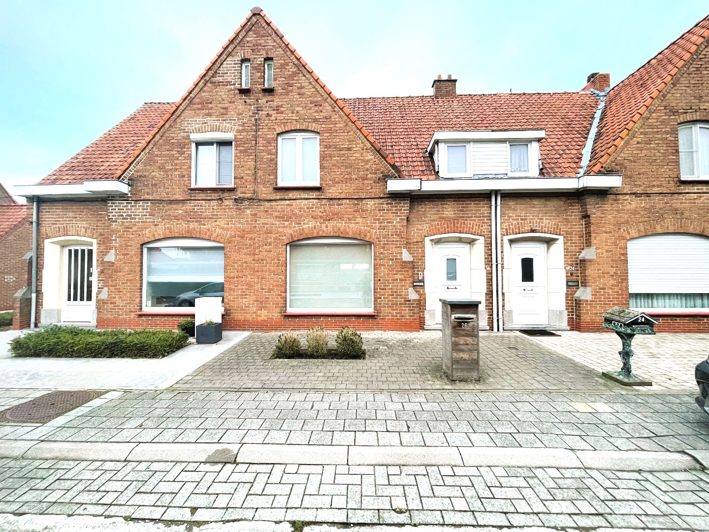 Gezellige rijwoning met 3 slaapkamers en uitweg 