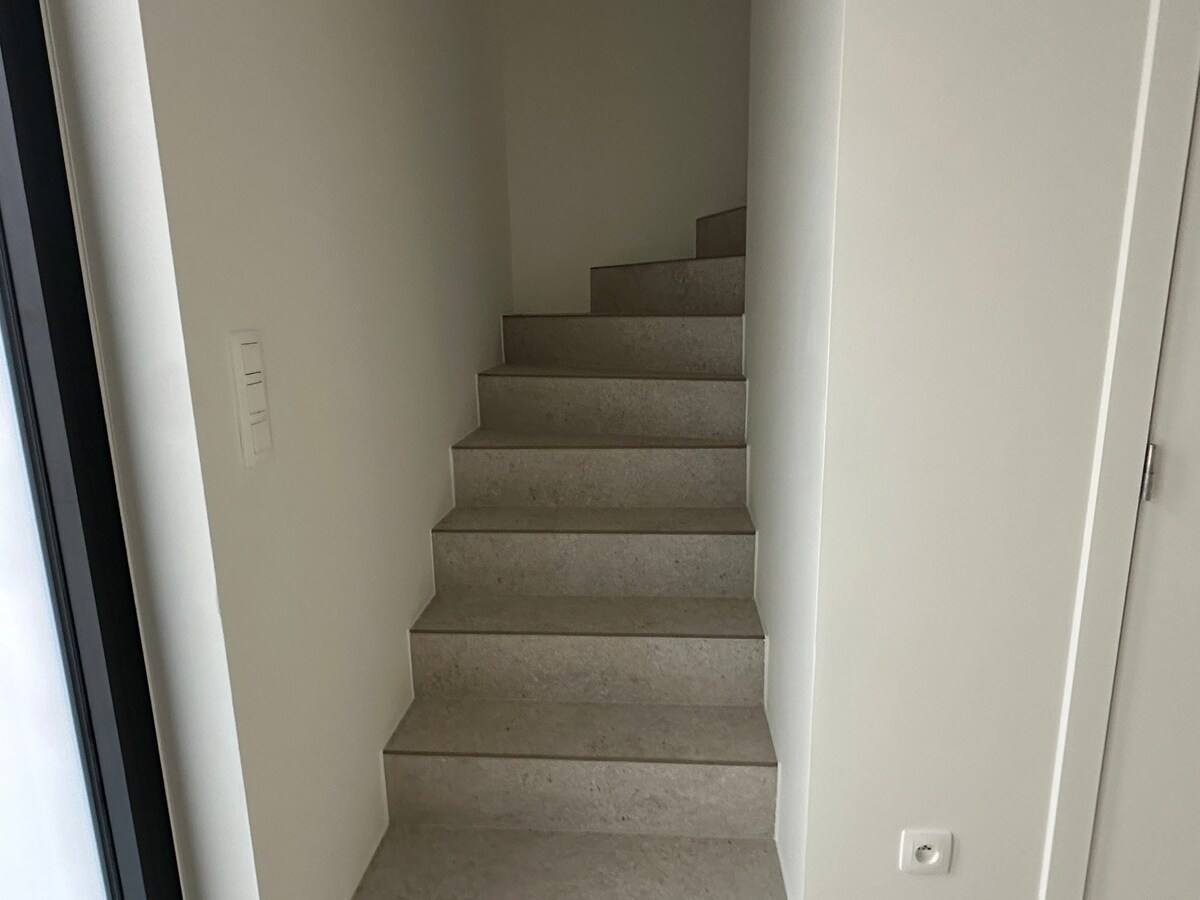 Nieuwbouw woning met 4 slaapkamers (1 gelijkvloers) 