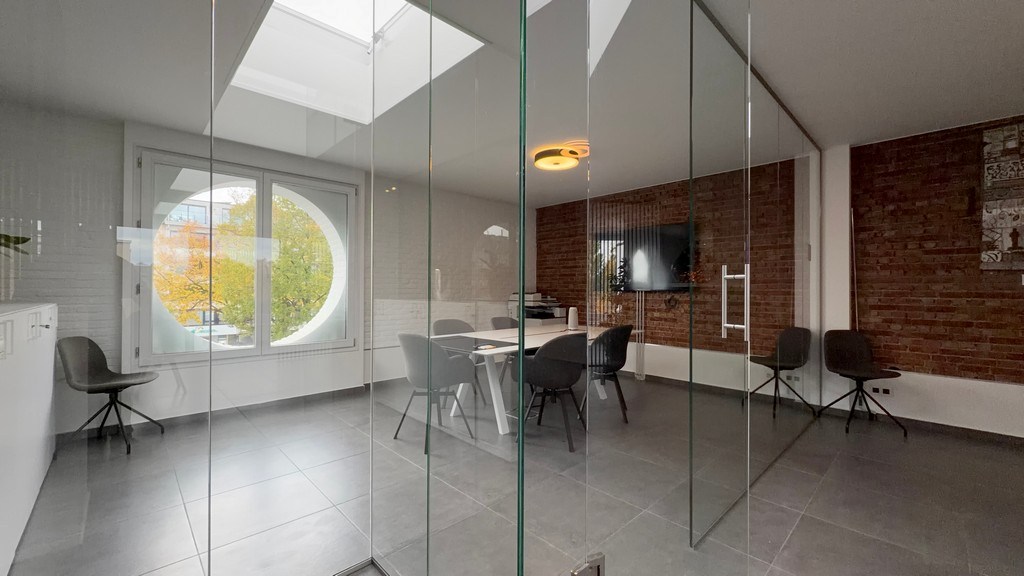 Mooi ingerichte kantoorruimte te huur in Wilrijk