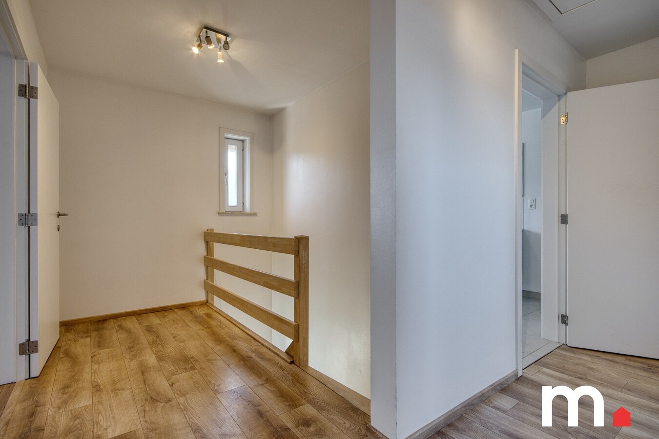 Instapklare gezinswoning in rustige verkaveling te Heule ! 