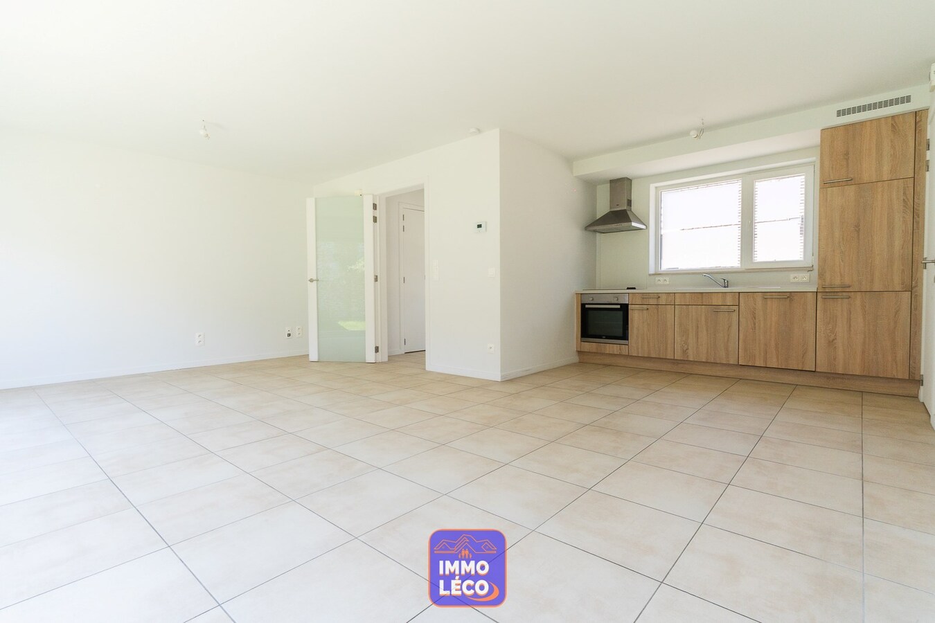 Construction récente avec jardin et parking privatif sécurisé, CENTRE-VILLE ! 