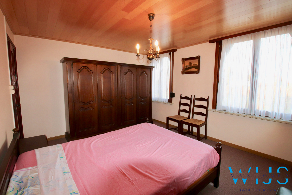 Tof gezellig woonhuis op een prachtig ruim perceel te Boekhoute ! 