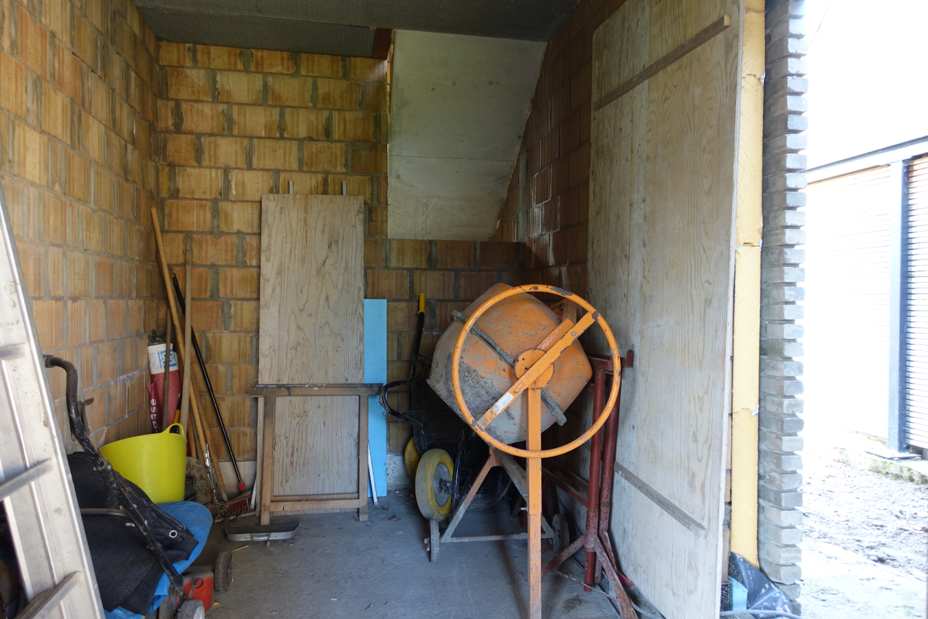 Prachtige nieuwbouwwoning in ruwbouw 