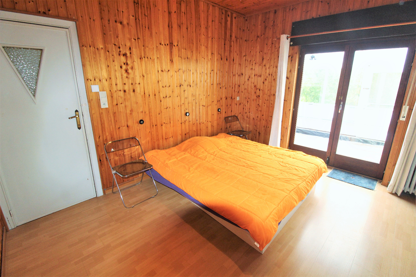 IN OPTIE - Woning (meerdere wooneenheden) met paardenstallen en weiland op ca. 41a te Merchtem (Vlaams-Brabant) 