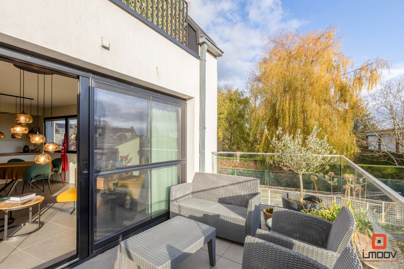 Recent en volledig instapklaar appartement op toplocatie in Sint-Amandsberg (Gent) 