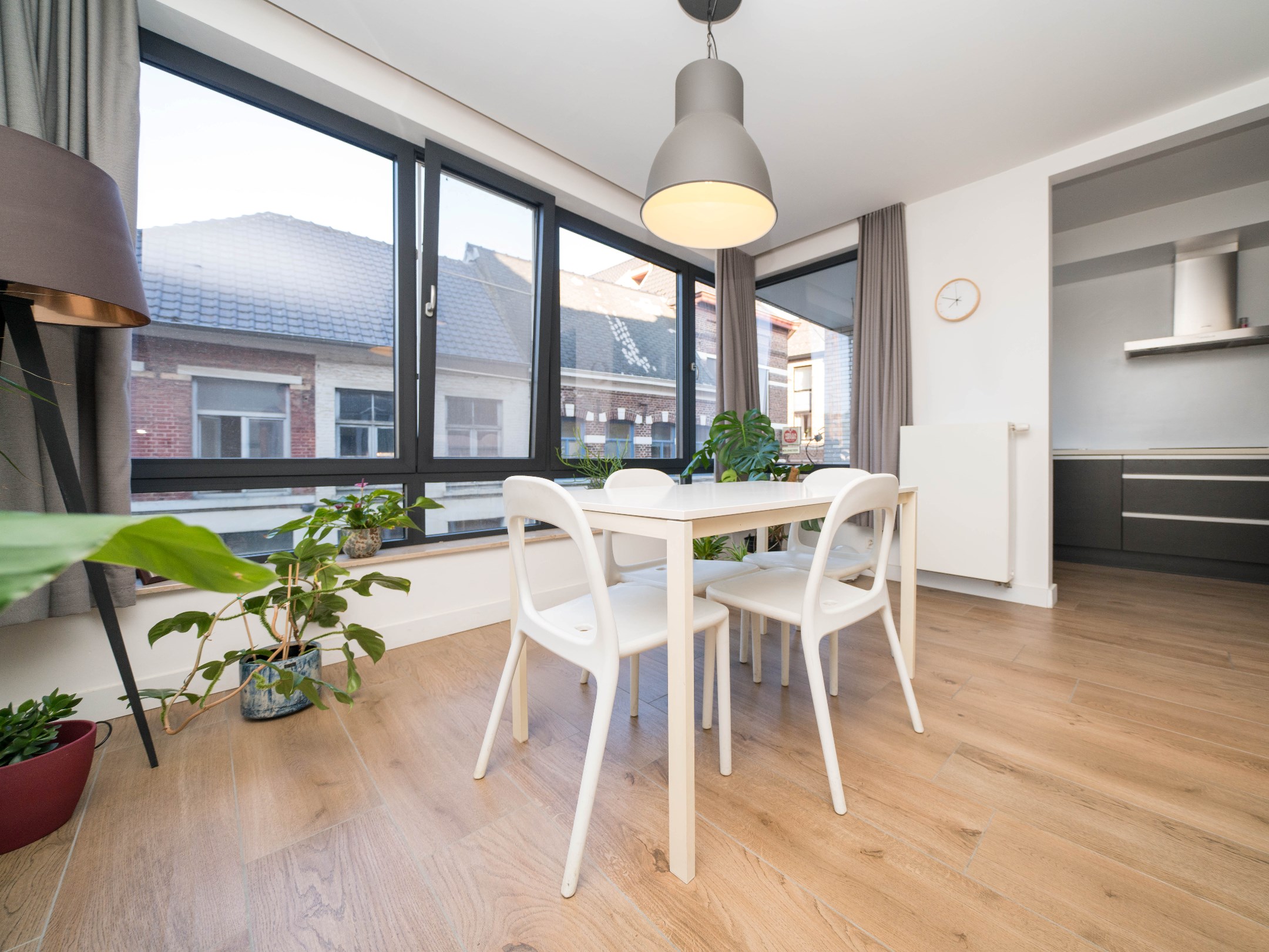 Energiezuinig 2-kamer appartement met veel lichtinval 