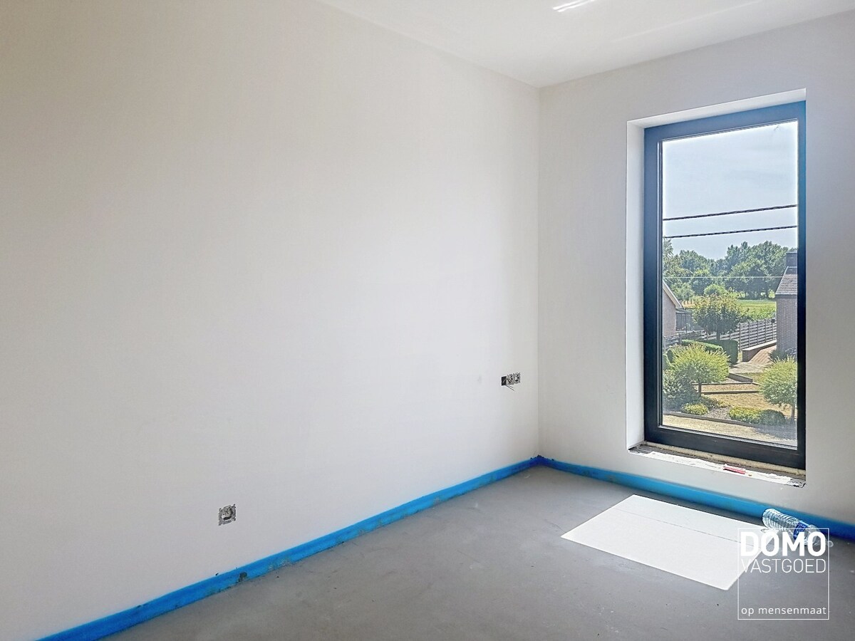 EXCLUSIEVE ENERGIEARME NIEUWBOUWWONINGEN MET 4 SLAAPKAMERS, TUIN &amp; CARPORT IN HARTJE KERMT (HASSELT) 
