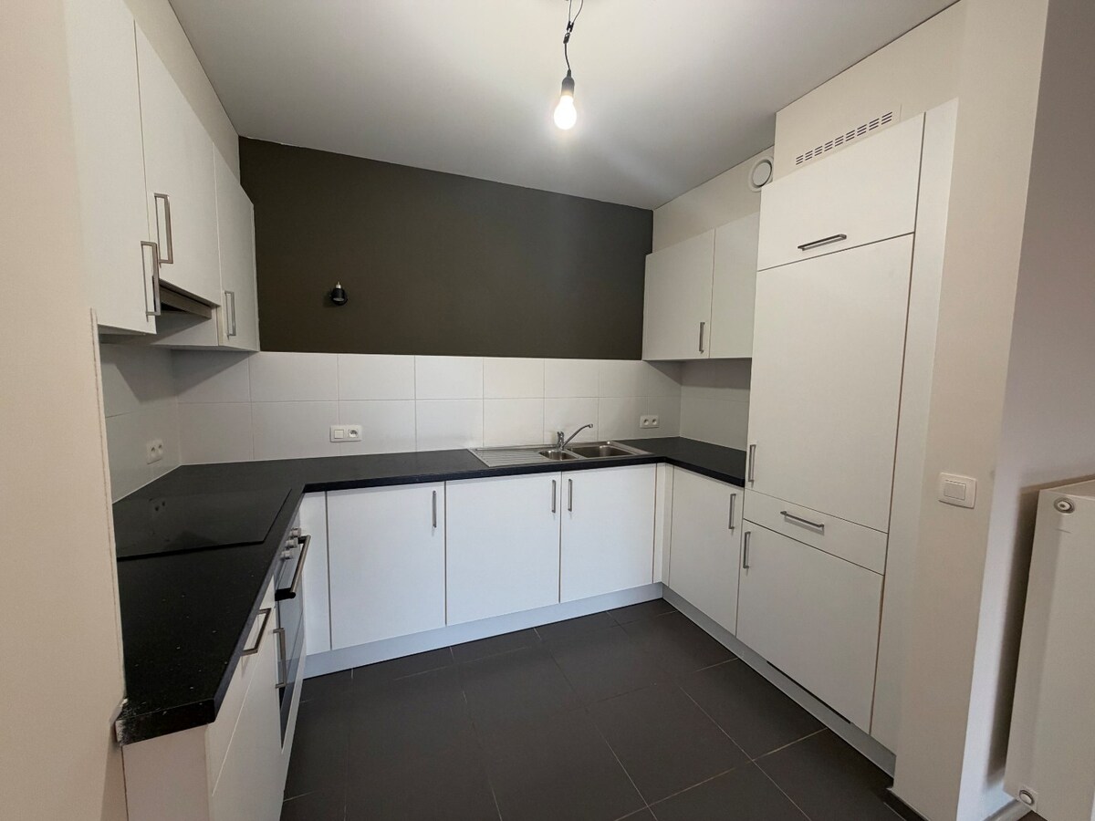 1-slpk appartement met terras en garage. 