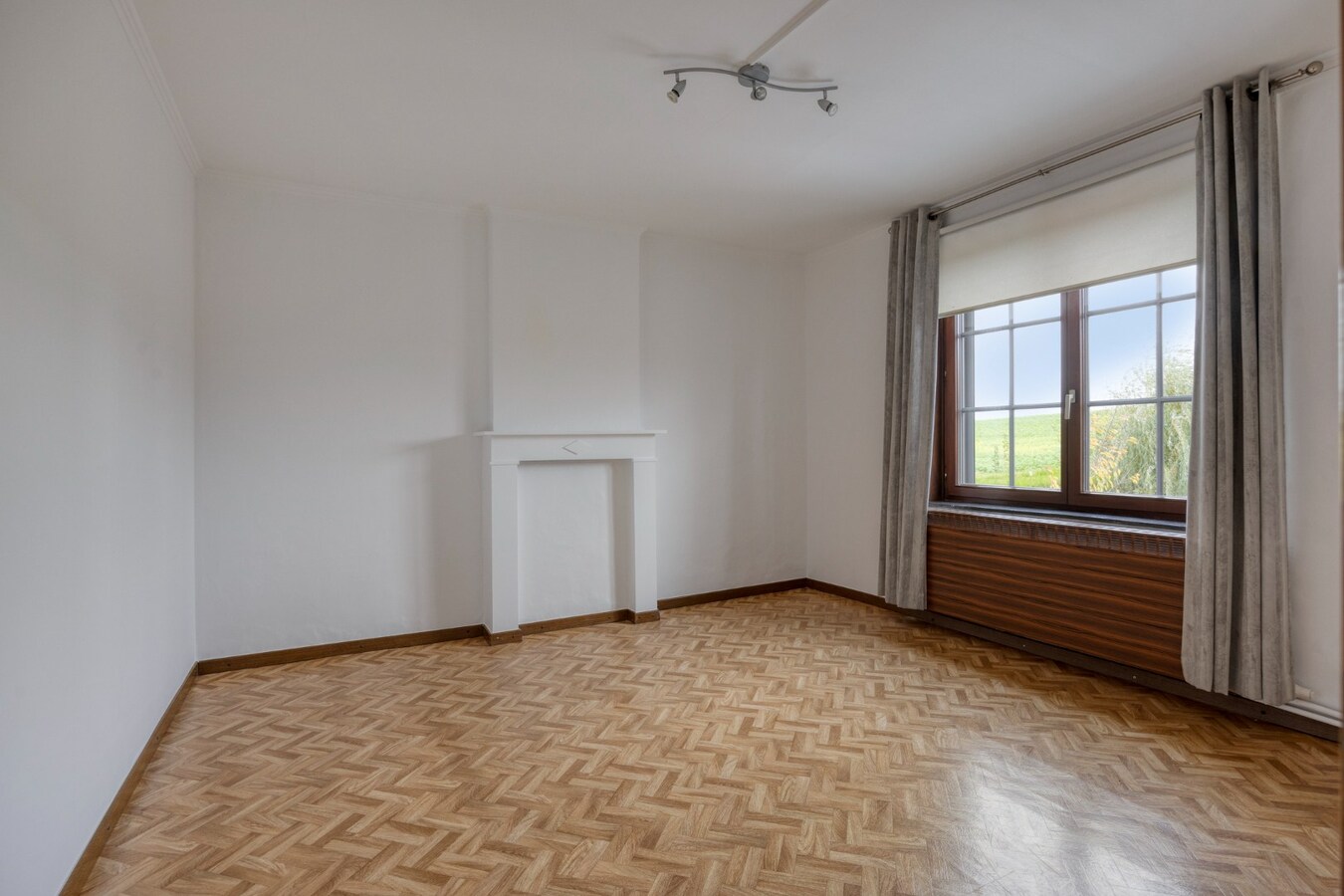 Open bebouwing met 3 slaapkamers in landelijke omgeving 