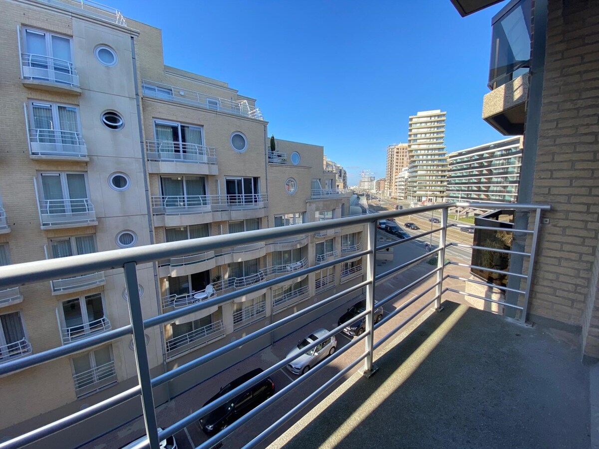 Appartement met 2 slaapkamers te Mariakerke Oostende 