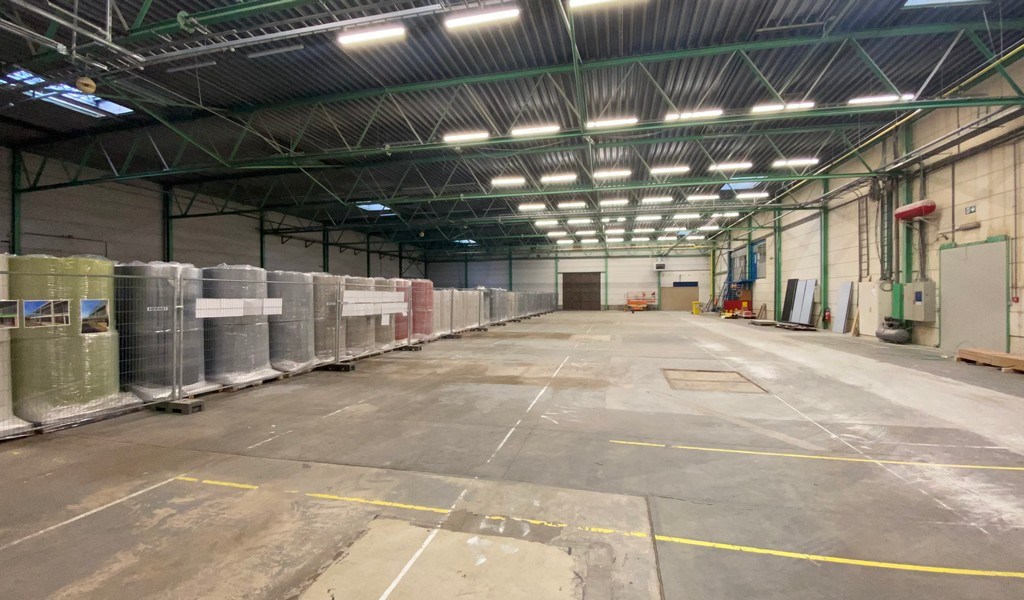 Magazijnen en kantoren te huur vlakbij E34 in Turnhout