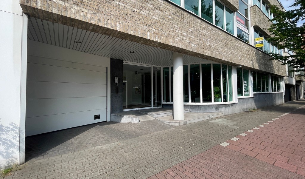 Instapklare kantoren te huur nabij Singel in Antwerpen