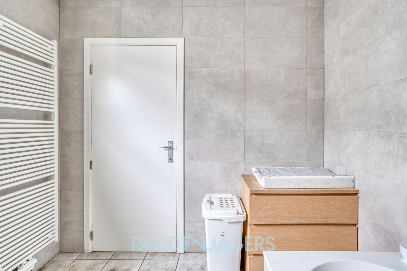 Instapklare rijwoning met achteruitgang te Duffel-Oost 