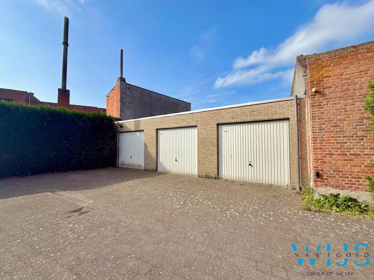 Gezellig tweeslaapkamer appartement met garage te Wachtebeke ! 