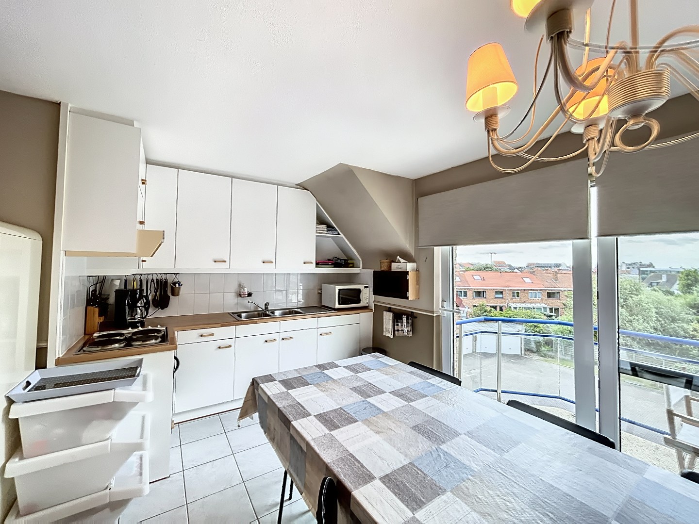 DUPLEX-APPARTEMENT MET 1 SLPK EN TERRAS 