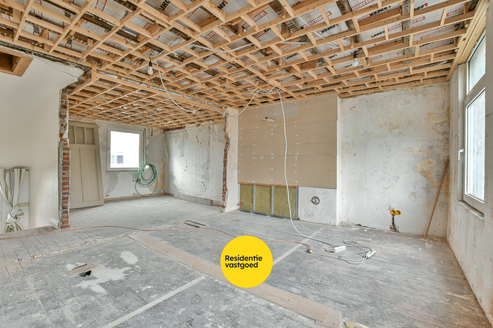 Charmante en verrassend ruime woning met terras in het centrum van Blankenberge! 