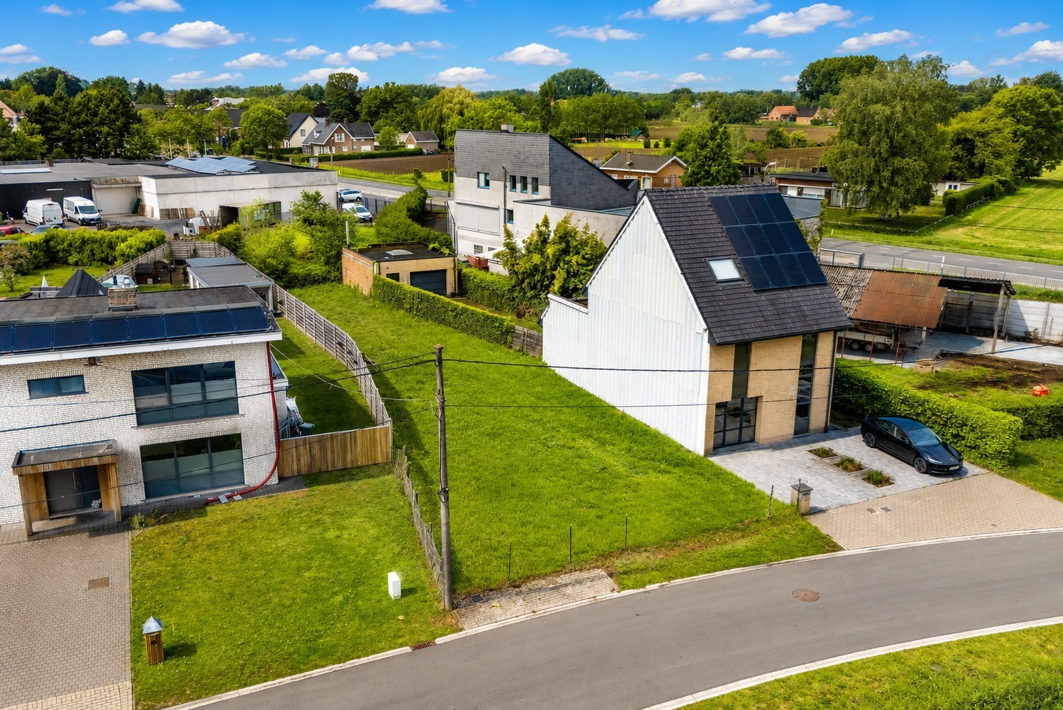 Bouwgrond 455 m² voor halfopen bebouwing op rustige ligging in Laarne 