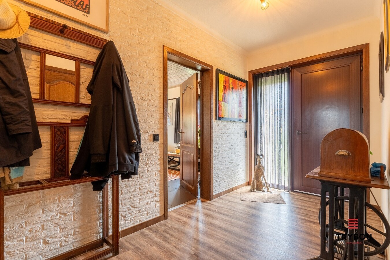 Gerenoveerde landelijke woning op een perceel van 1396m² met prachtige verzichten! 