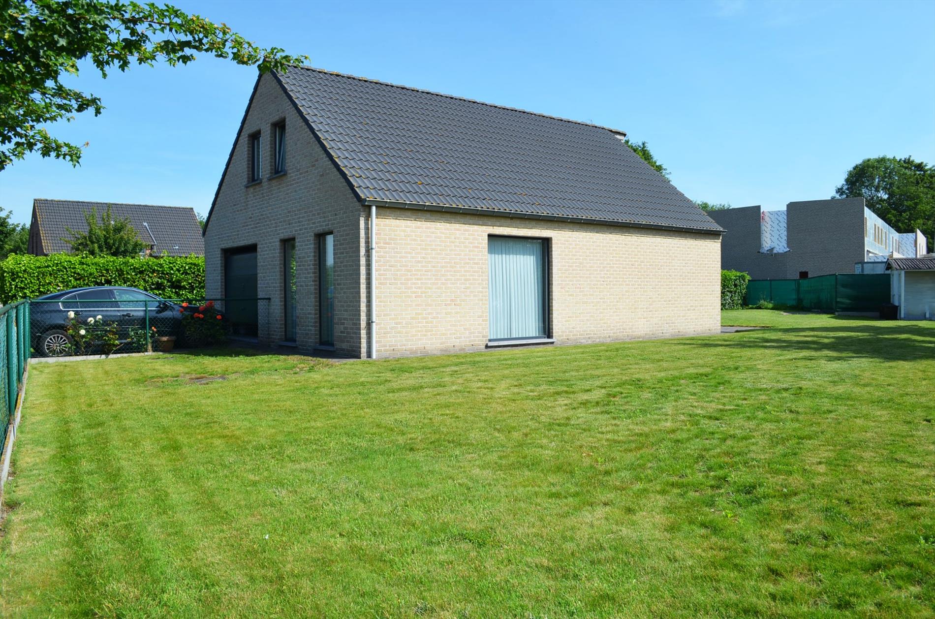 Gezinswoning bj 2008 met 3 slpks, garage en tuin te Ertvelde 