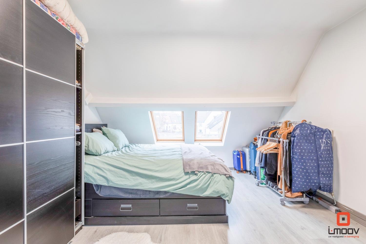 Charmante woning met 3 slaapkamers te Sint-Amandsberg. 