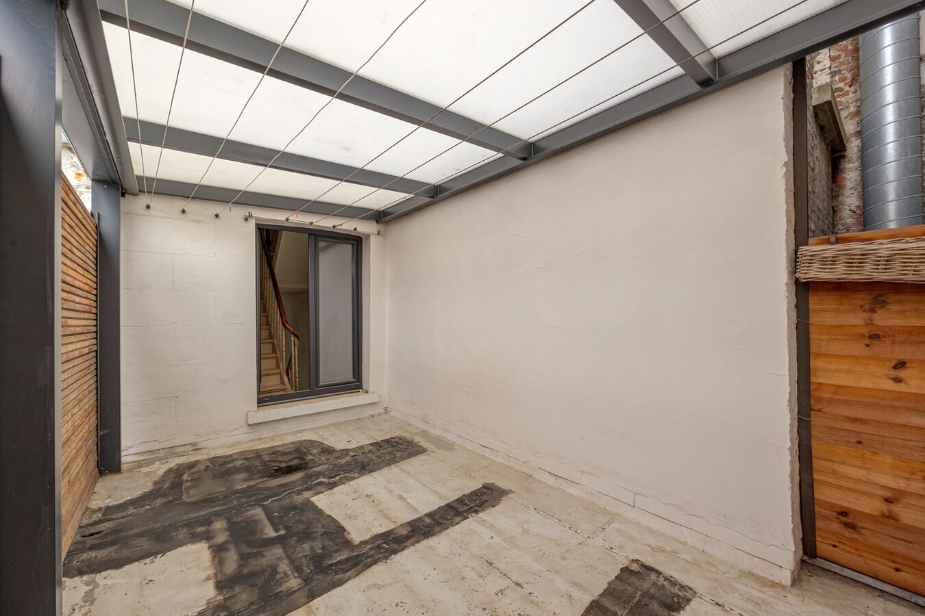 Charmante burgerwoning met stadskoer te Oud-Berchem! 