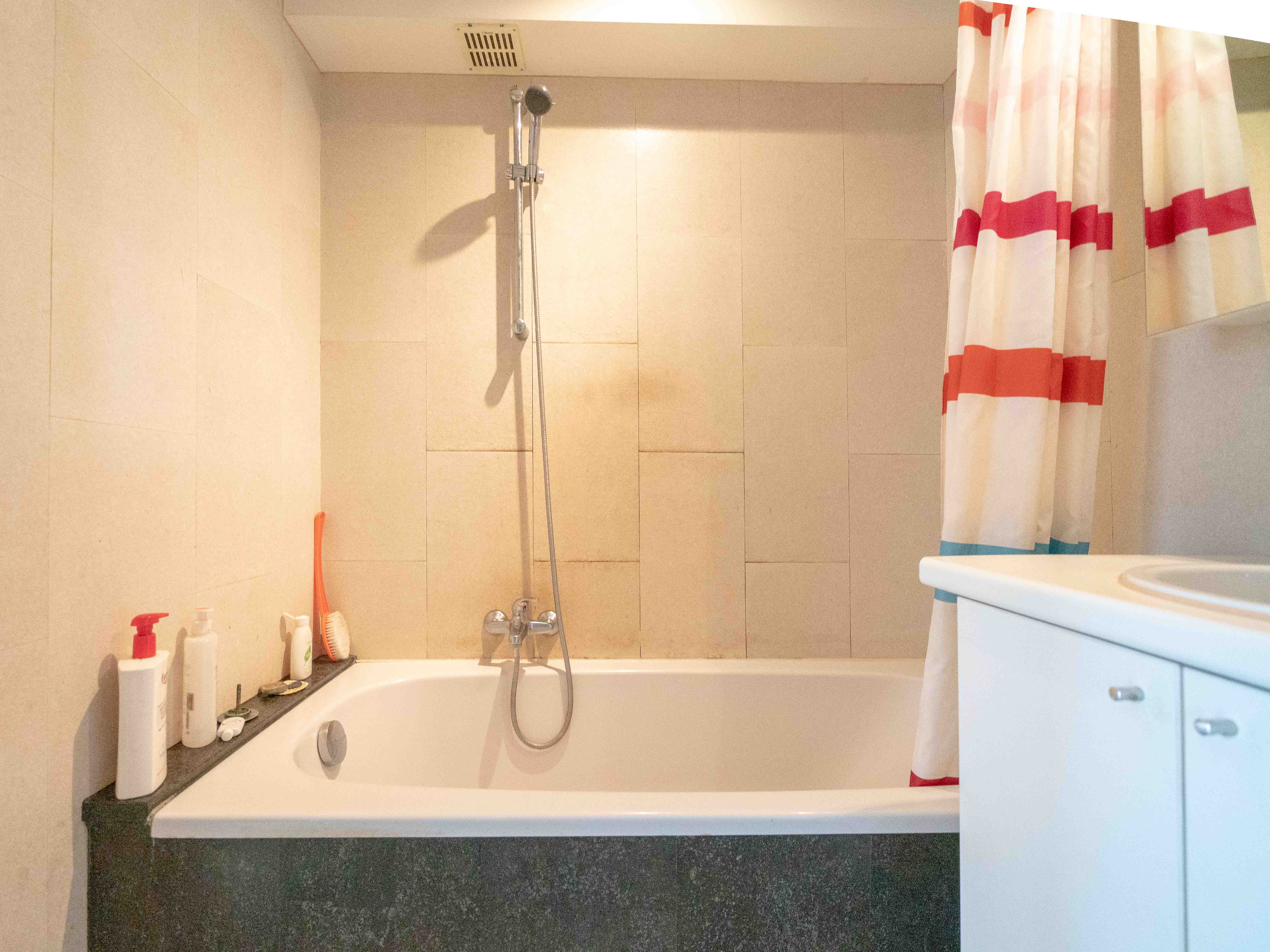 Instapklaar 2-kamer appartement nabij centrum Dilbeek 