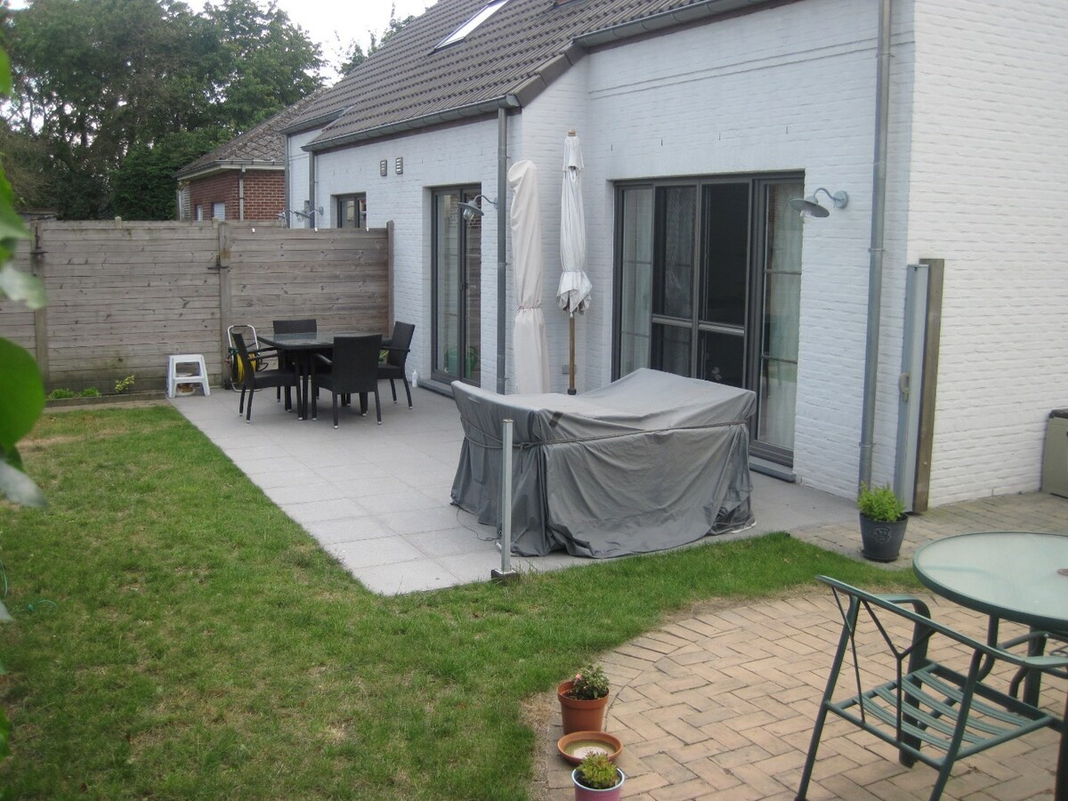 Tijdloos wonen in hartje Semmerzake. 