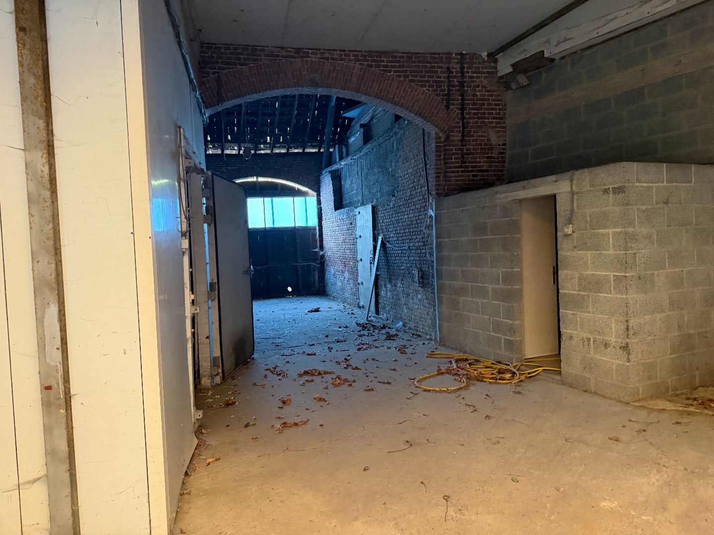 Loods / opslagruimte te huur – Wielsbeke (Grote Molstenstraat) 