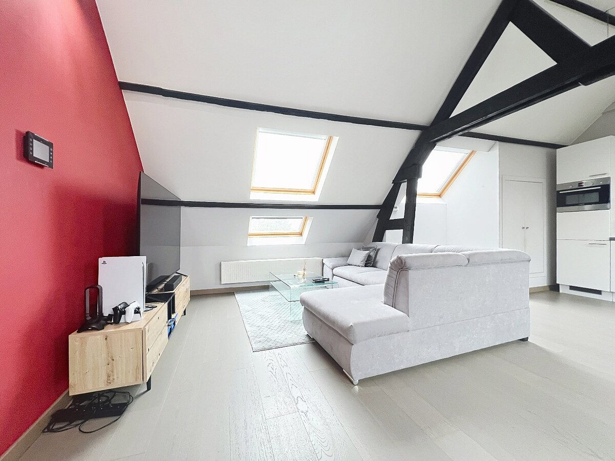 Tof dakappartement met garage te Herzele 