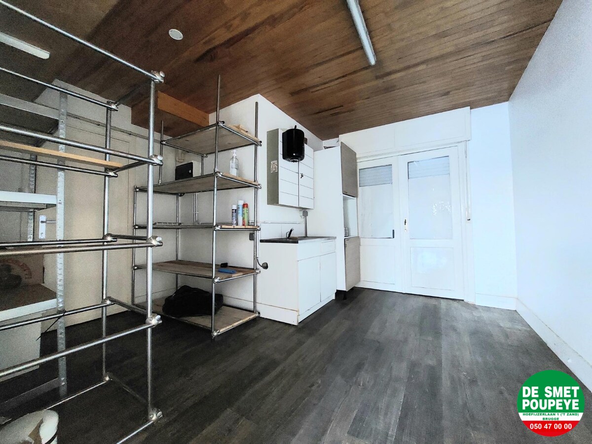 Winkel, kantoor, showroom, praktijkruimte,.. 