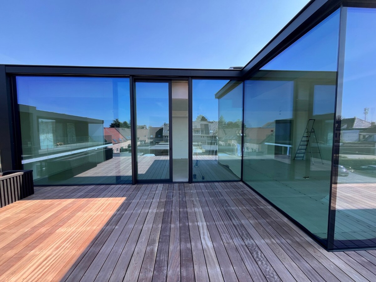 Luxe penthouse in hartje Zingem 