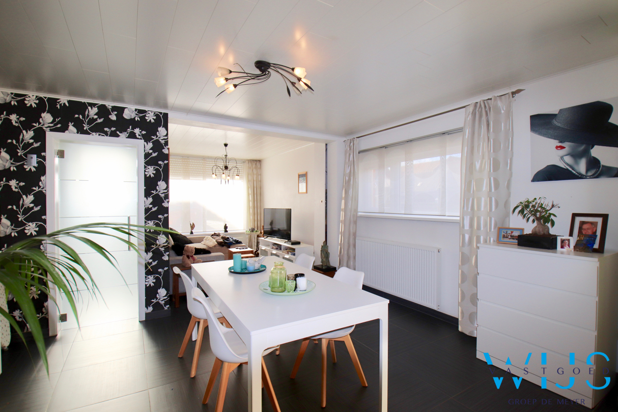 Gezellige instapklare woning met 2 slaapkamers te Assenede ! 