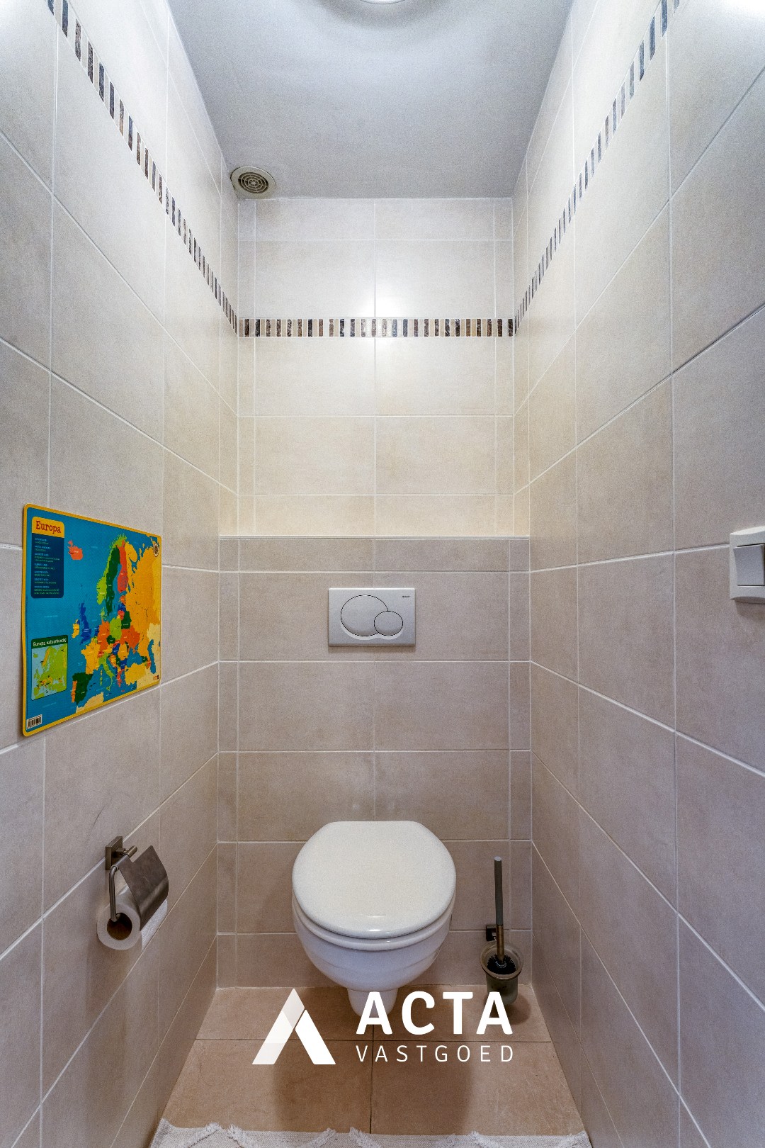 Instapklaar duplexappartement met twee slaapkamers en terras! 