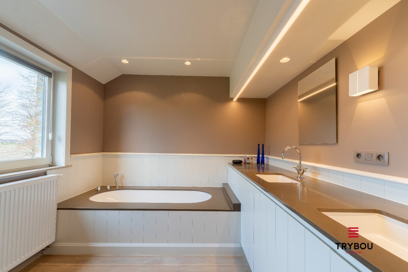 Exclusieve villa aan de bosrand te Houthulst 