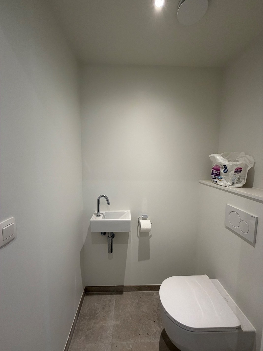 Nieuwbouw gelijkvloers appartement met 2 slaapkamers te huur in centrum Geel 