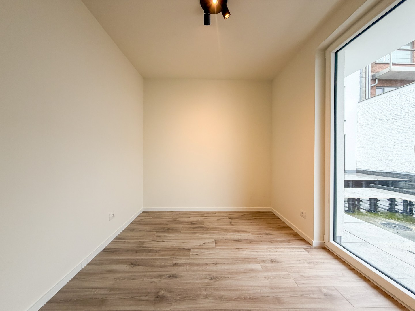 Energiezuinig appartement, nieuwbouw, met 2 slpk en zonneterras, Torhout 