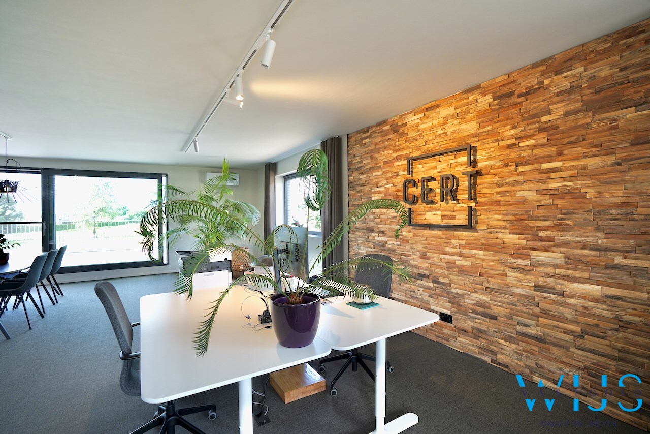 Zeer tof kantoor van 130m² te Assenede ! 