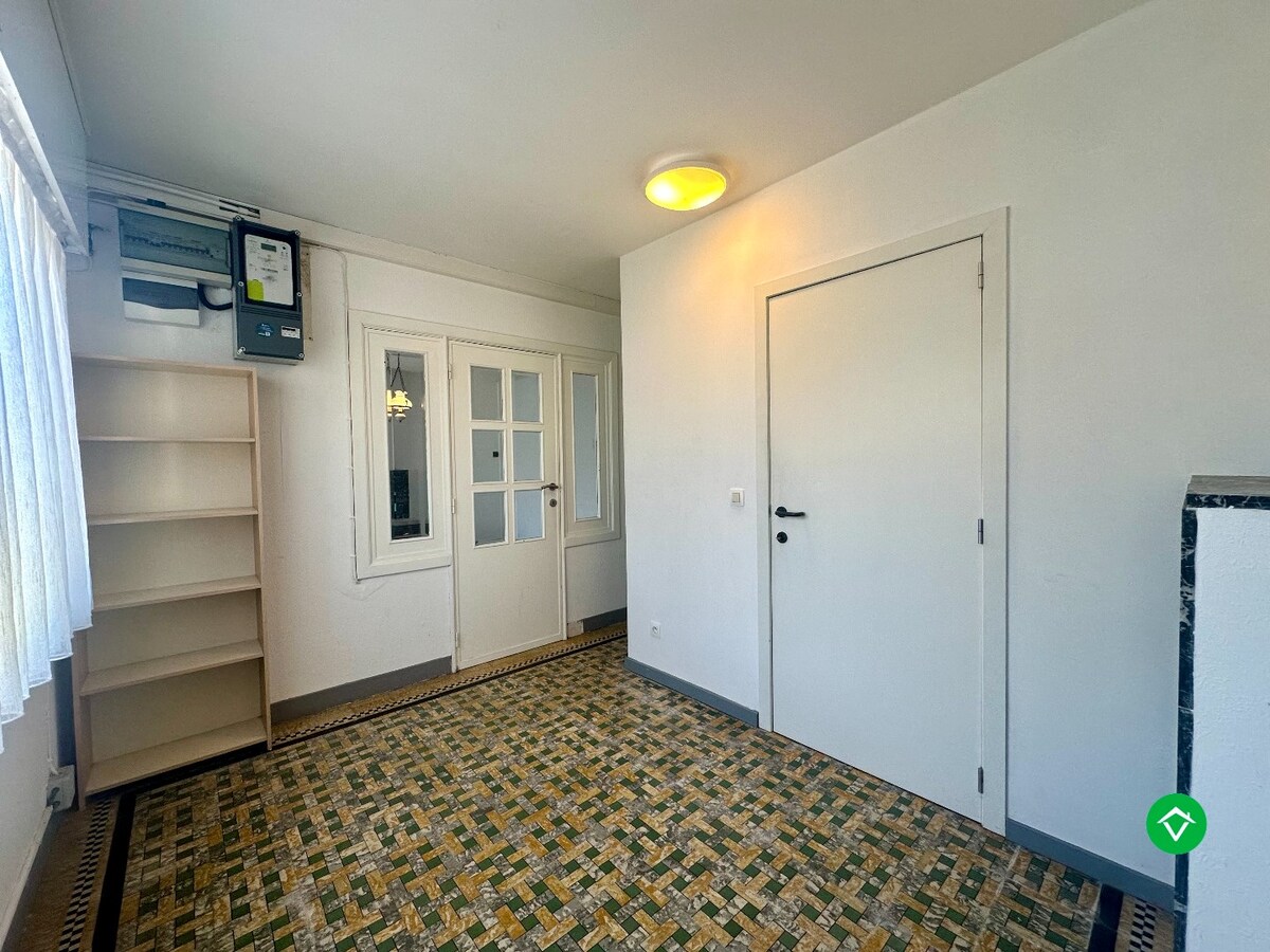 Op te frissen halfopen woning op rustige ligging nabij centrum Koekelare 