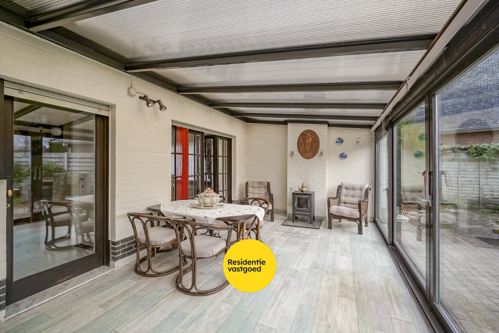 Vrijstaande bungalow in hartje Oudenburg. 