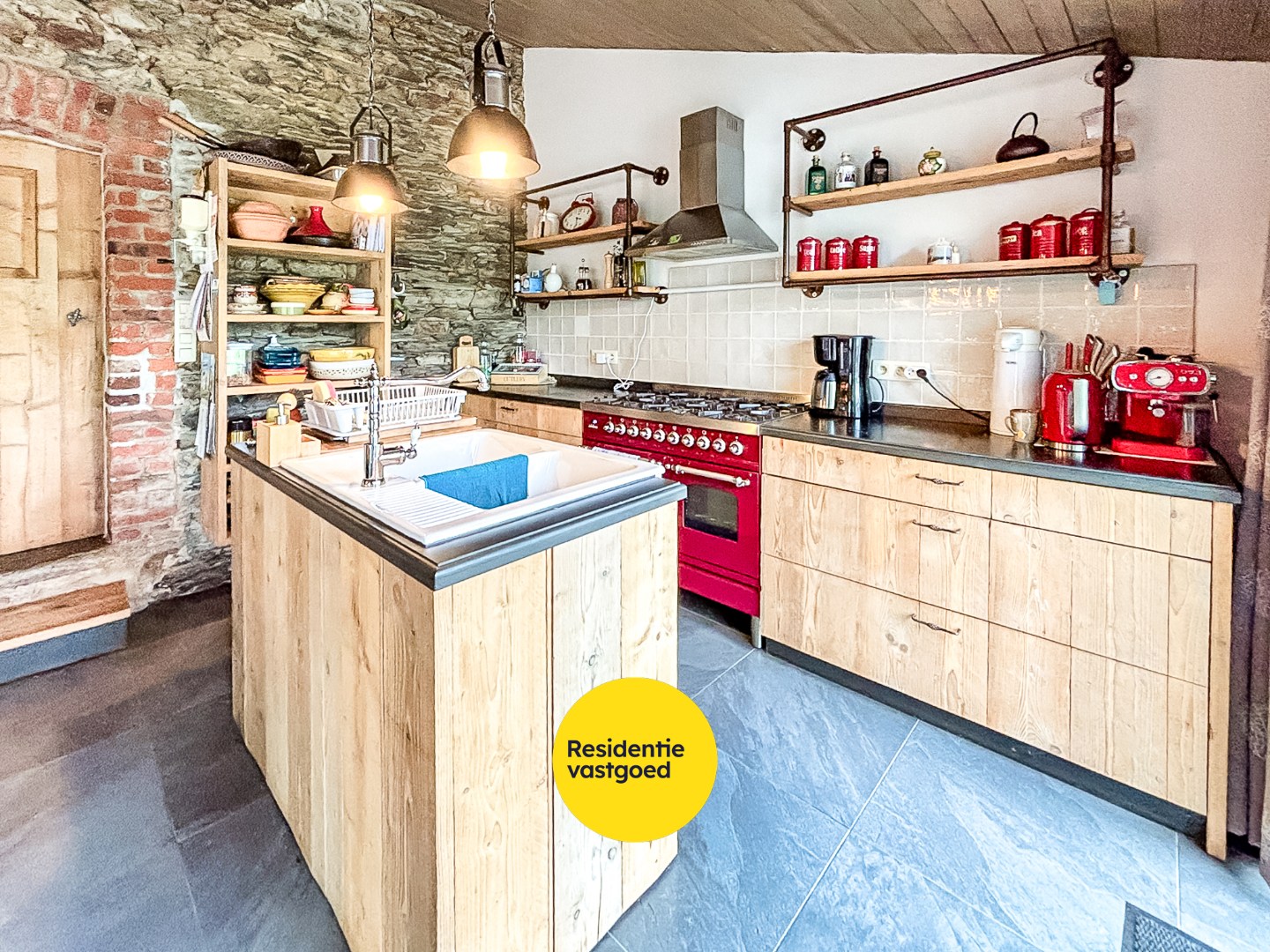 Drie gerenoveerde vakantiewoningen in de Ardennen! 