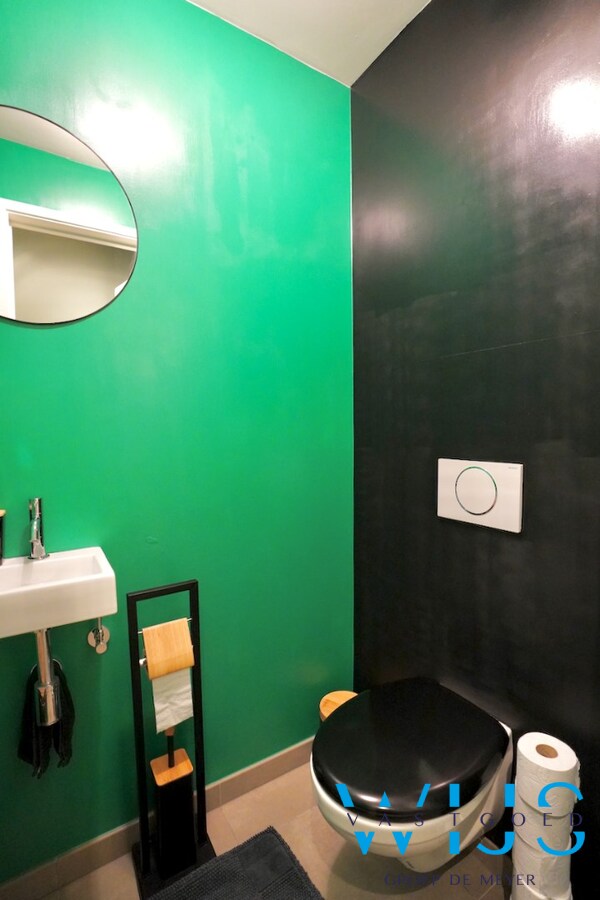 Prachtig lichtrijk appartement in het CENTRUM van ERTVELDE ! 