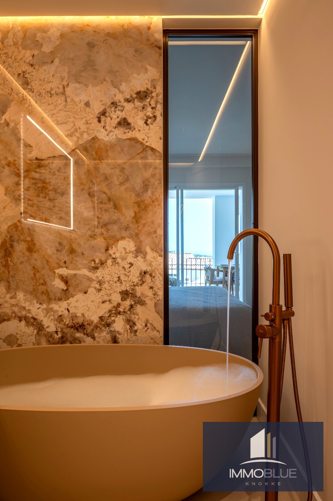 Appartement exclusif au design contemporain et au confort raffiné à Marbella 