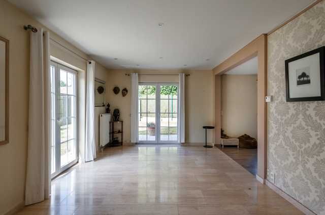 Villa verkocht in Sint-Denijs-Westrem