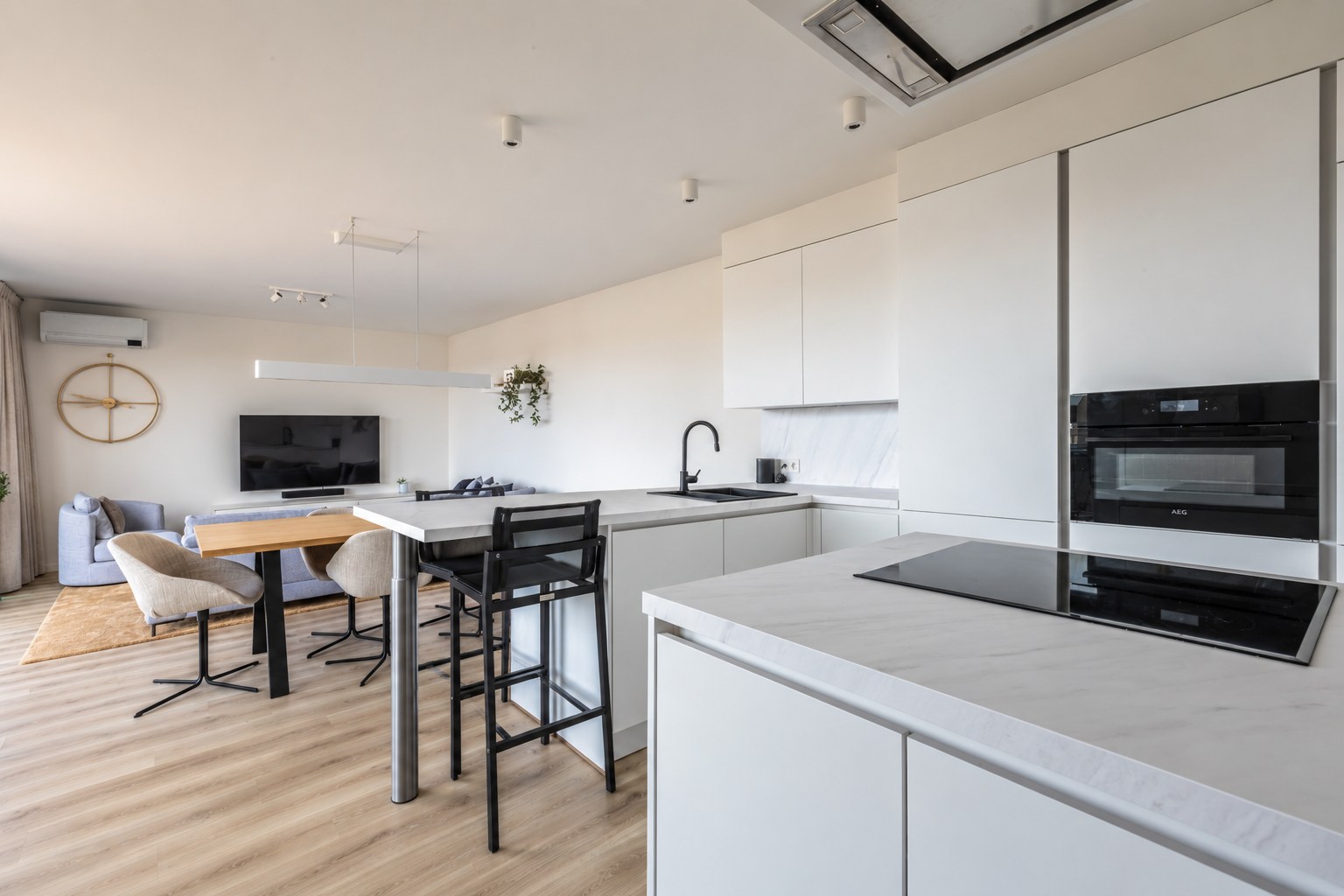 Recent luxueus appartement (2023) met 2 slaapkamers 
