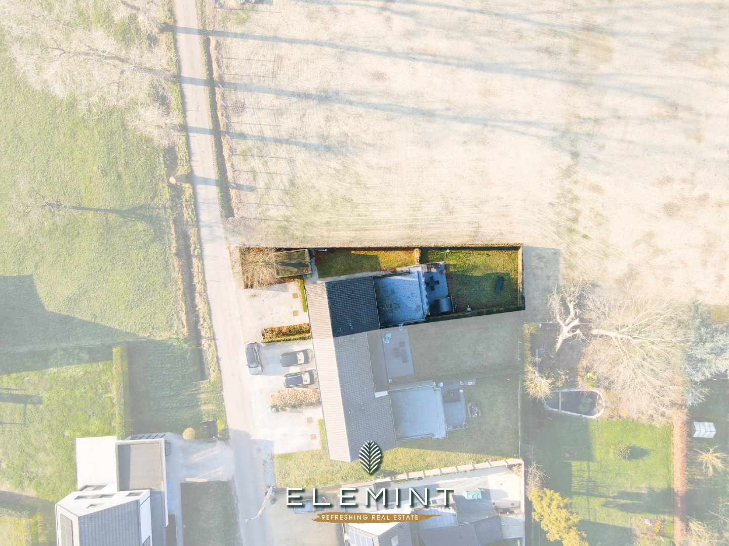 Instapklare halfopen woning te Drongen 