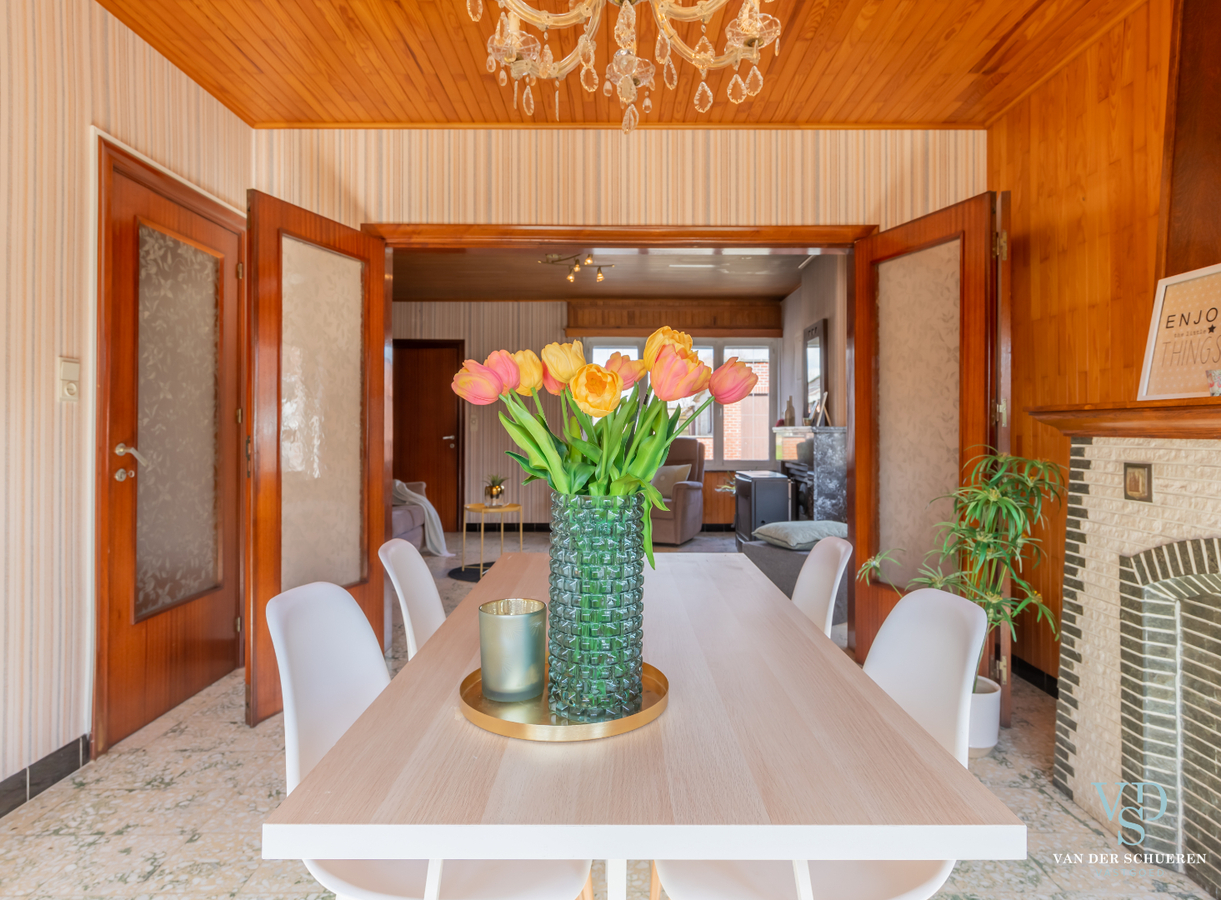 Statige halfopen bebouwing te Gavere 