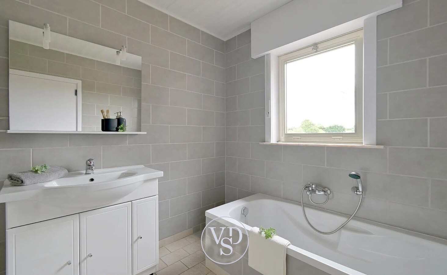 Ruime, degelijke woning 