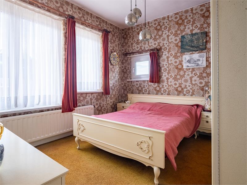 Interessant renovatieproject in groene omgeving 